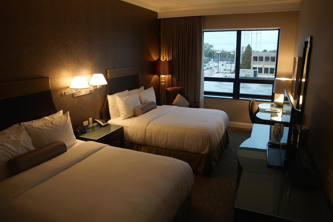 La Banque Hotel Homewood Buitenkant foto